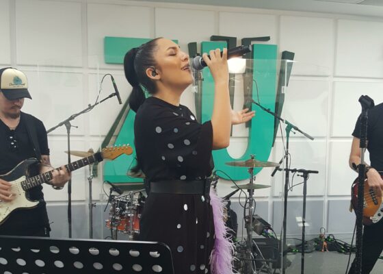 Leapșa Forza ZU: Andra a cântat live ”Obsesie” și l-a provocat pe Liviu Teodorescu