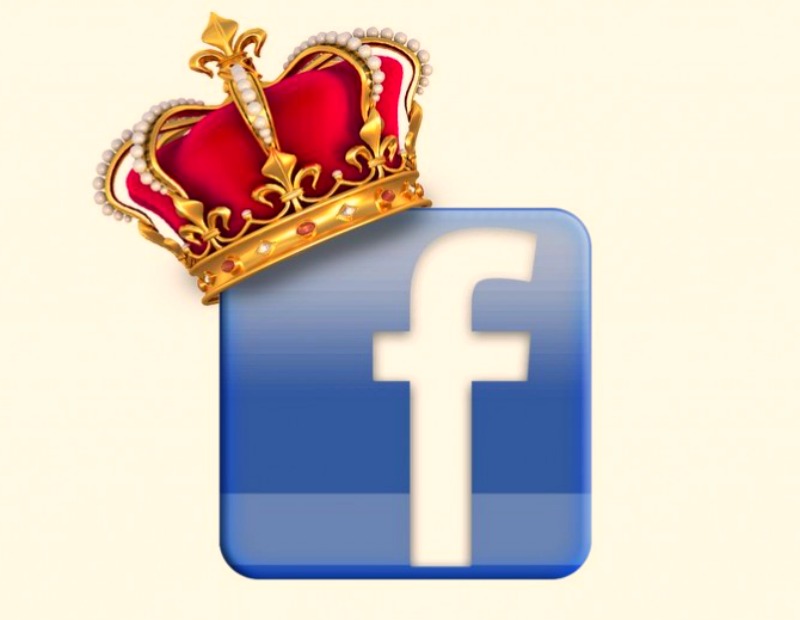 Record de titluri regale: Facebook România are zeci mii de conturi de regi, împărați, prinți și prințese!