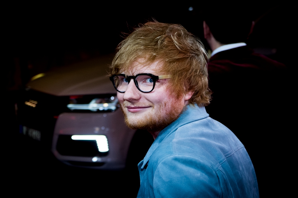 Ed Sheeran e cel mai bine plătit artist solo din lume. Uite cât a câștigat în ultimul an!
