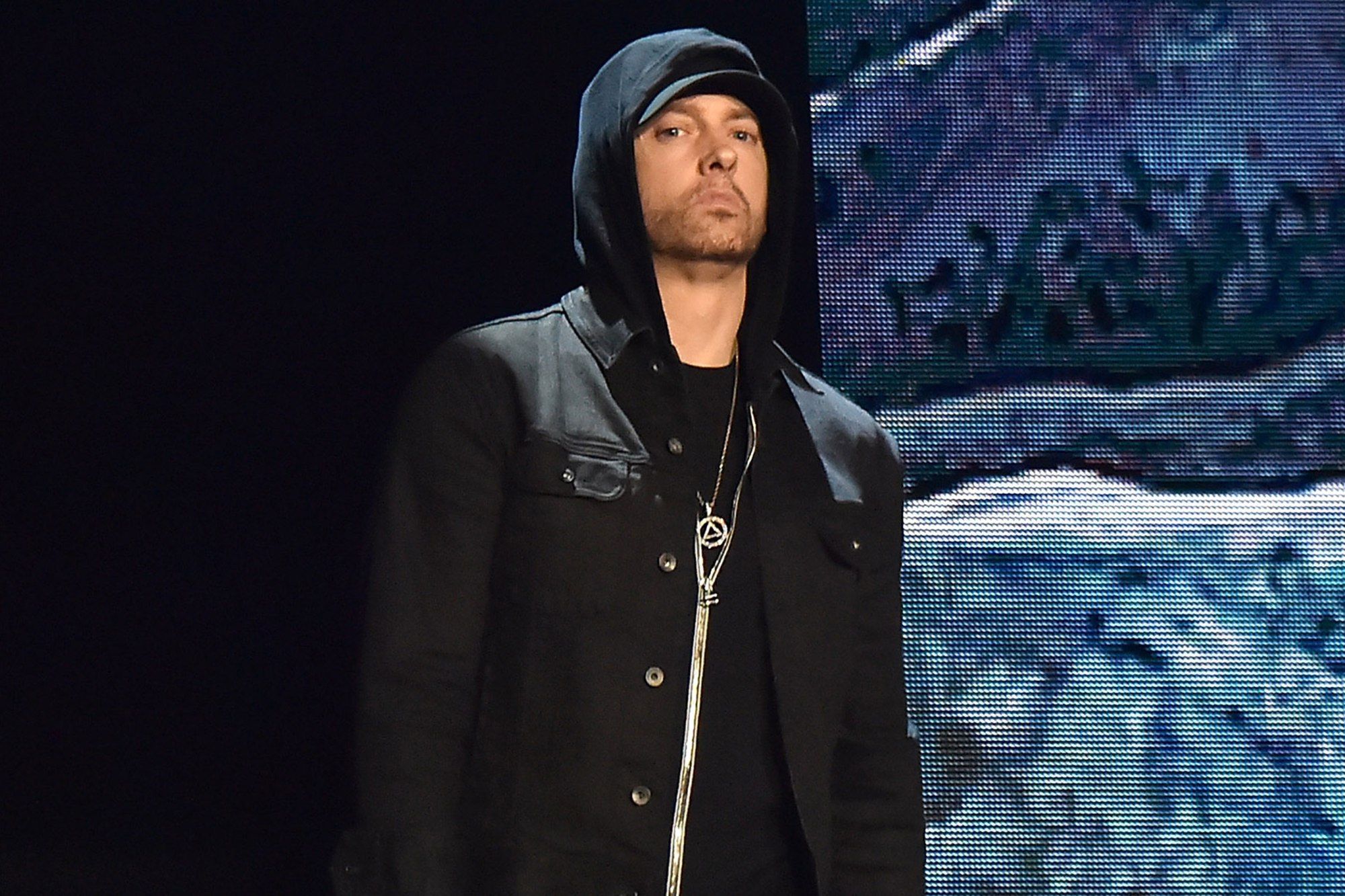 ASCULTĂ | Eminem a lansat două piese noi. Ascultă aici „Fall și „Lucky You!