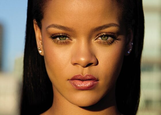 FOTO | Rihanna a sărbătorit 1 an de Fenty Beauty, într-un mod la care nu te-ai fi așteptat