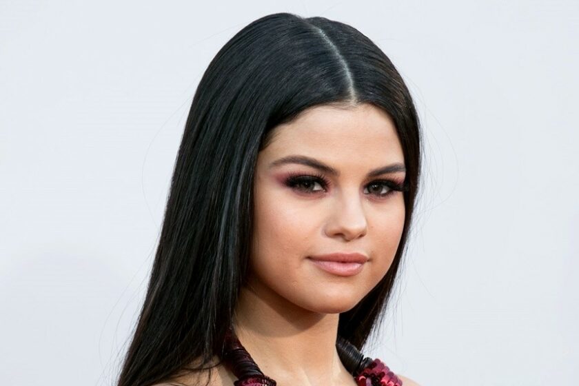 OMG! Selena Gomez i-a dat peste nas unui designer celebru. Ce i-a răspuns după ce el a făcut-o „foarte urâtă”?!