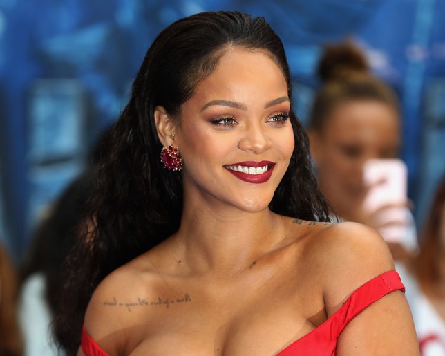 Rihanna a primit titlul de Ambasador al statului Barbados