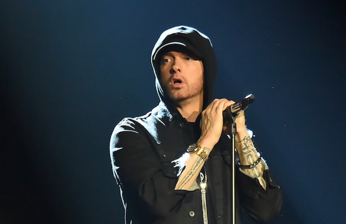 OMG! Știai că Eminem a fost dependent de alcool și medicamente? A fost un pas de moarte!