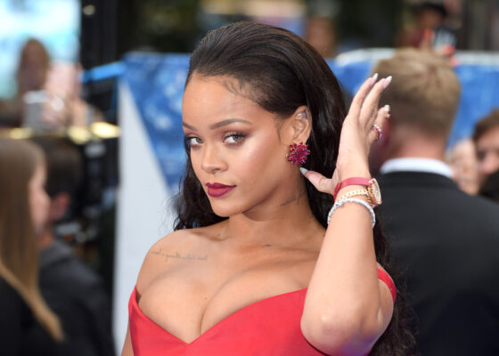 DIETA cu care Rihanna se menţine în formă. Bucătarul ei a dat-o de gol!