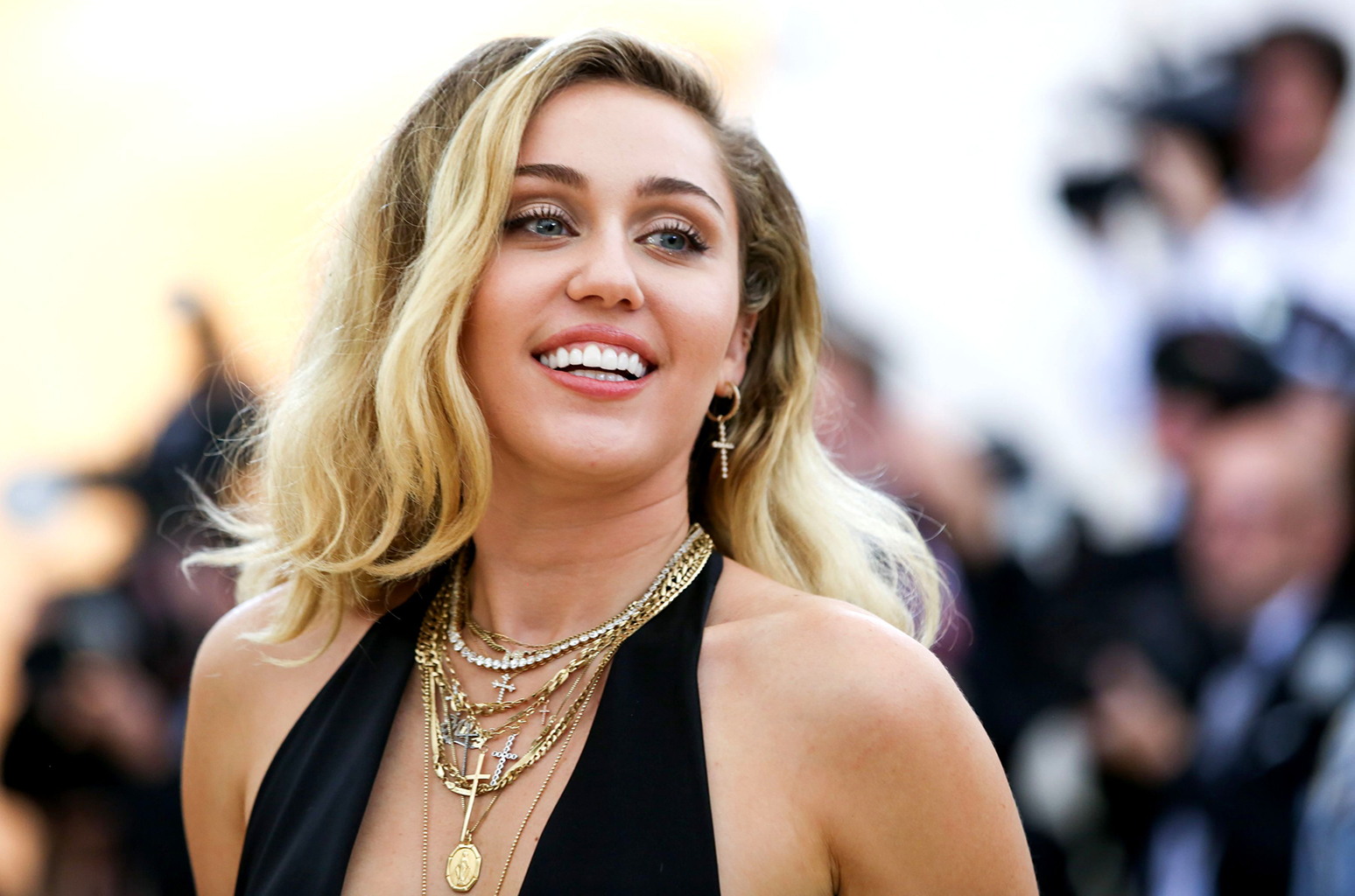 Miley Cyrus urăște rolul din Hannah Montana: M-a distrus psihic. Din cauza asta ceva e greşit la mine