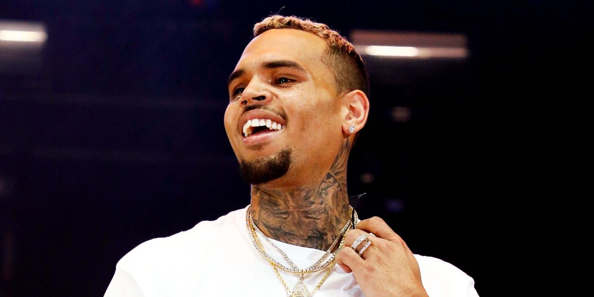 OMG! Chris Brown a fost arestat la Paris. O tânără îl acuză de viol