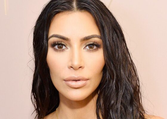 FOTO HOT | Kim Kardashian a atras toate privirile pe covorul rosu