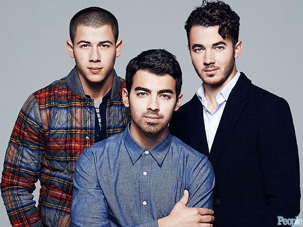 WOW! Jonas Brothers vor face un film despre viața lor: „Pentru fanii noștri, cei mai tari din lume