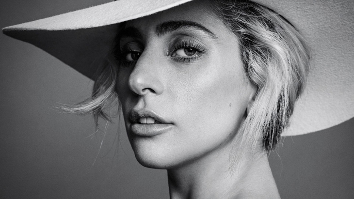 Lady Gaga și-a schimbat fotografia de profil. Ce mesaj ascuns vrea să transmită?