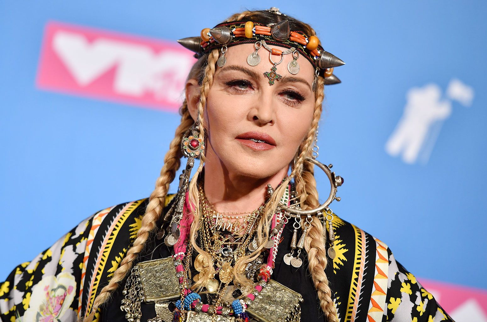Madonna a fost inspirată de o fată de 18 ani pentru piesa I Rise. Iată povestea ei!