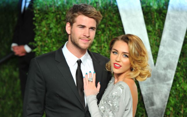 VIDEO | Liam Hemsworth cântă o piesă de-a lui Miley Cyrus!