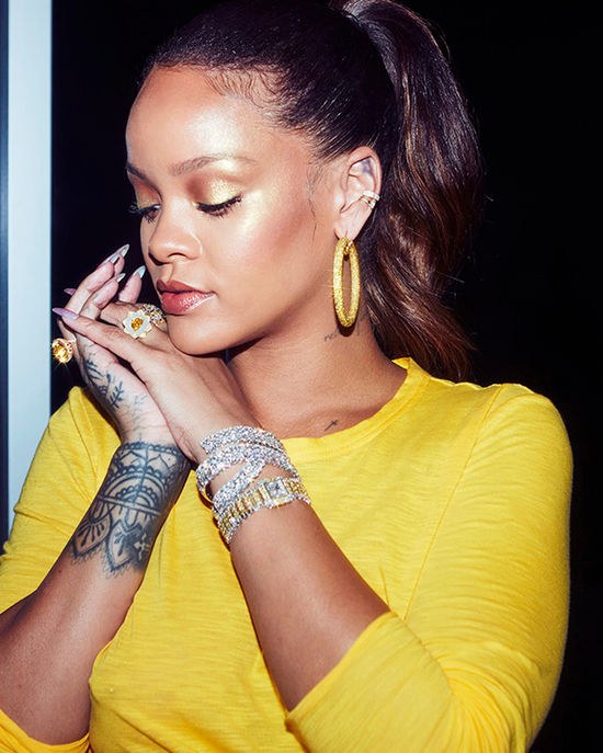 Rihanna, detalii importante despre album: lucrez acum la ceva cu…