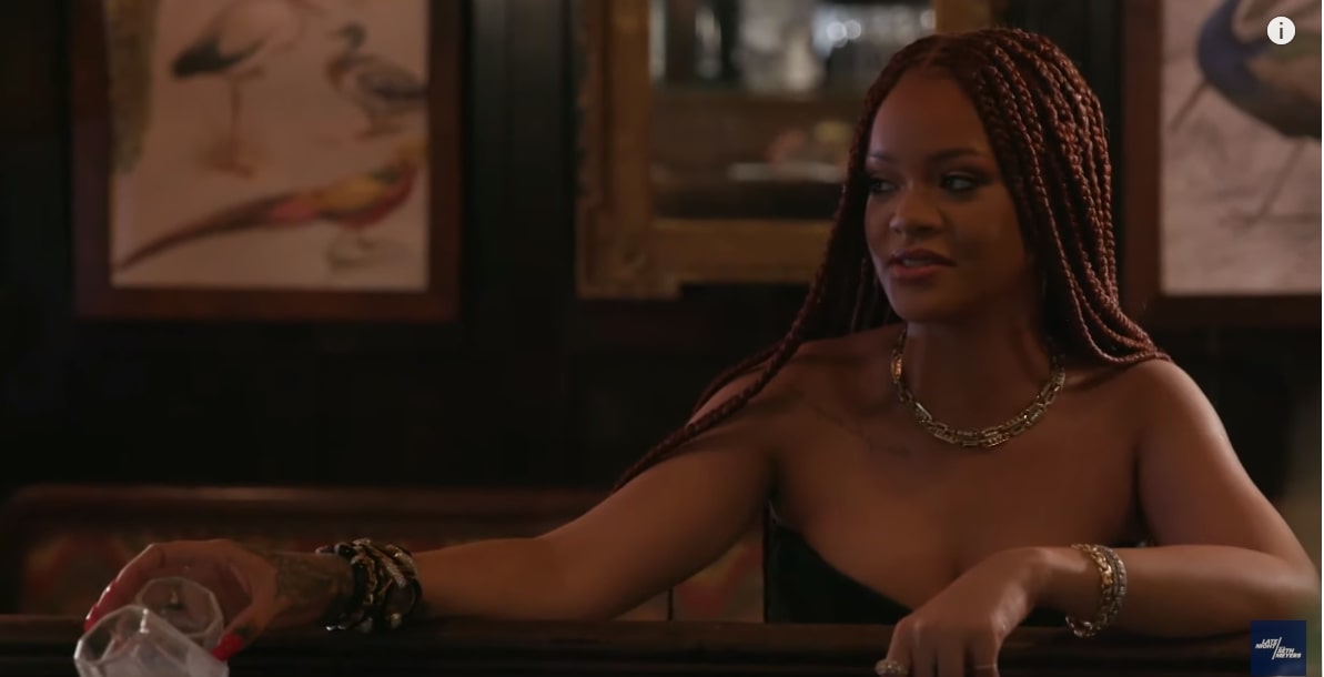 VIDEO DE COLECȚIE | Rihanna s-a îmbătat alături de Seth Meyers. Trebuie să vezi asta!