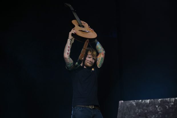 COOL! Așa a apărut Ed Sheeran la concertul din România!
