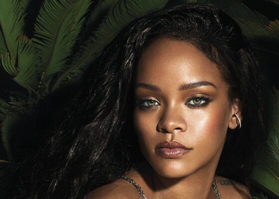 Rihanna: ”Mă prefac sau încep să plâng.” Artista nu mai are încredere în ea