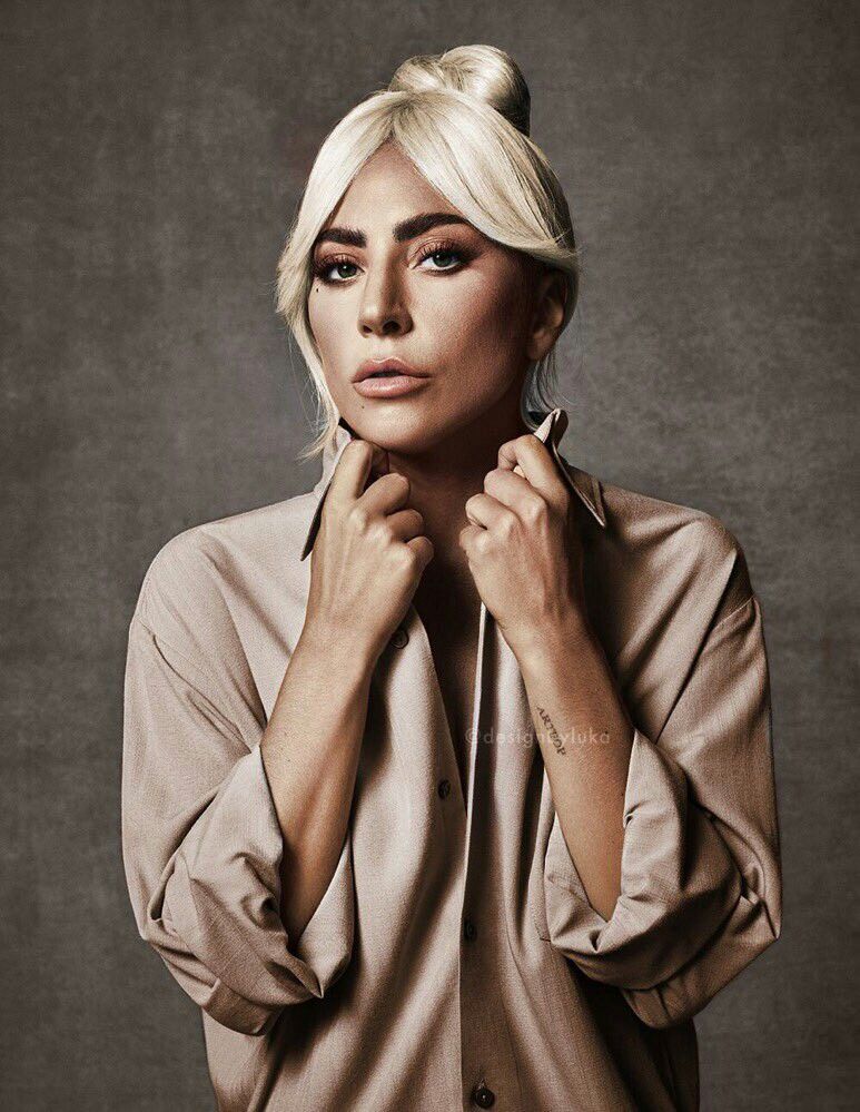 Lady Gaga a dezvăluit motivul pentru care este dependentă de makeup!