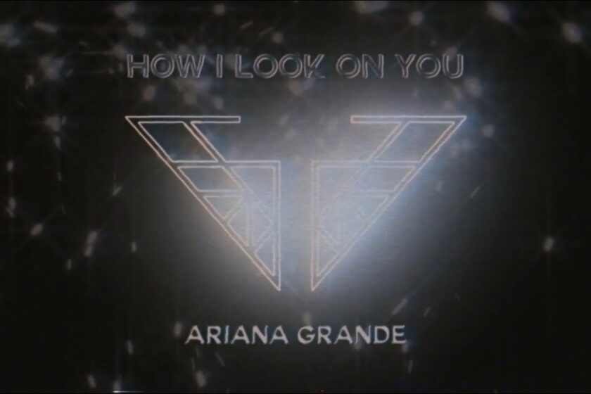 PIESĂ NOUĂ | Ariana Grande – How I Look On You