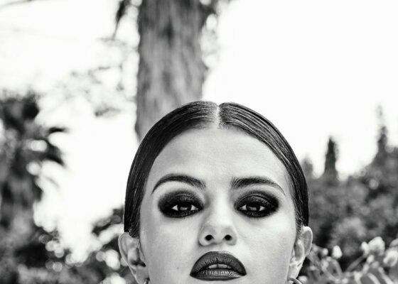 Selena Gomez, criticată de fani pentru greutatea sa