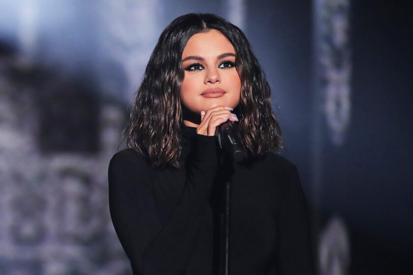 OMG! Selena Gomez și-a cântat noile piese într-un mare fel la AMA 2019