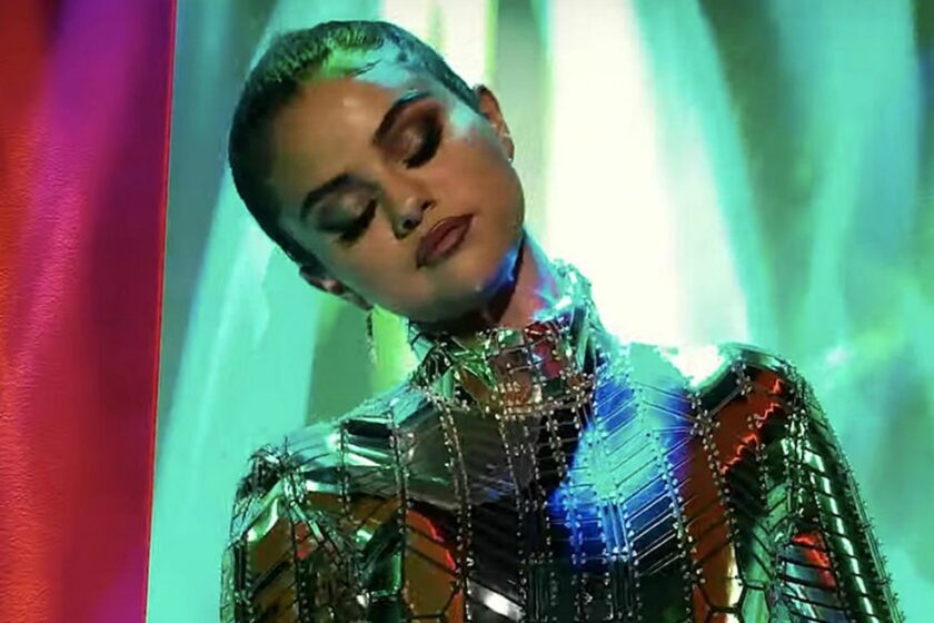 Alternative Video | Selena Gomez – Look At Her Now