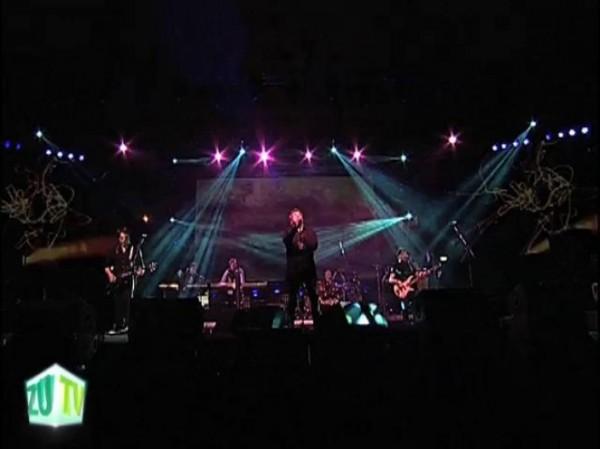 VIDEO: Holograf a încheiat turul României cu un mega-concert în Bucureşti