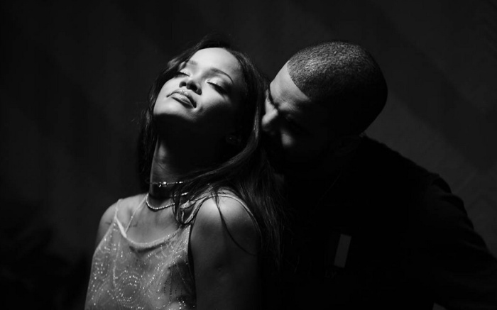 VIDEO | Rihanna, surprinsă alături de Drake. Se vor împăca artiștii?