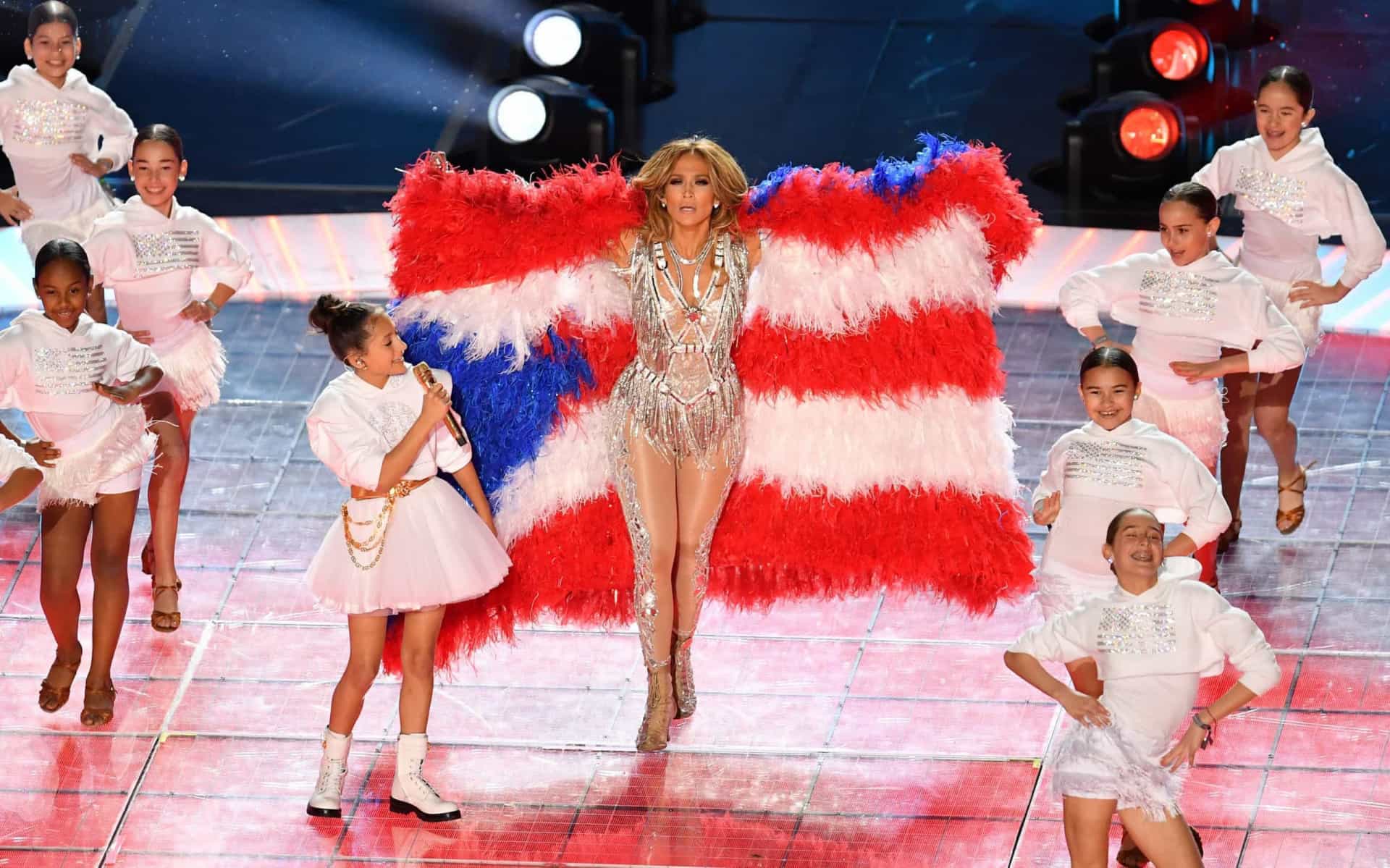 FOTO | Acestea sunt cele mai tari 31 de ținute purtate de Jennifer Lopez vreodată
