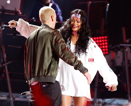 TOP 20 de poze cu Rihanna și Eminem care te vor convinge că au nu au fost doar prieteni