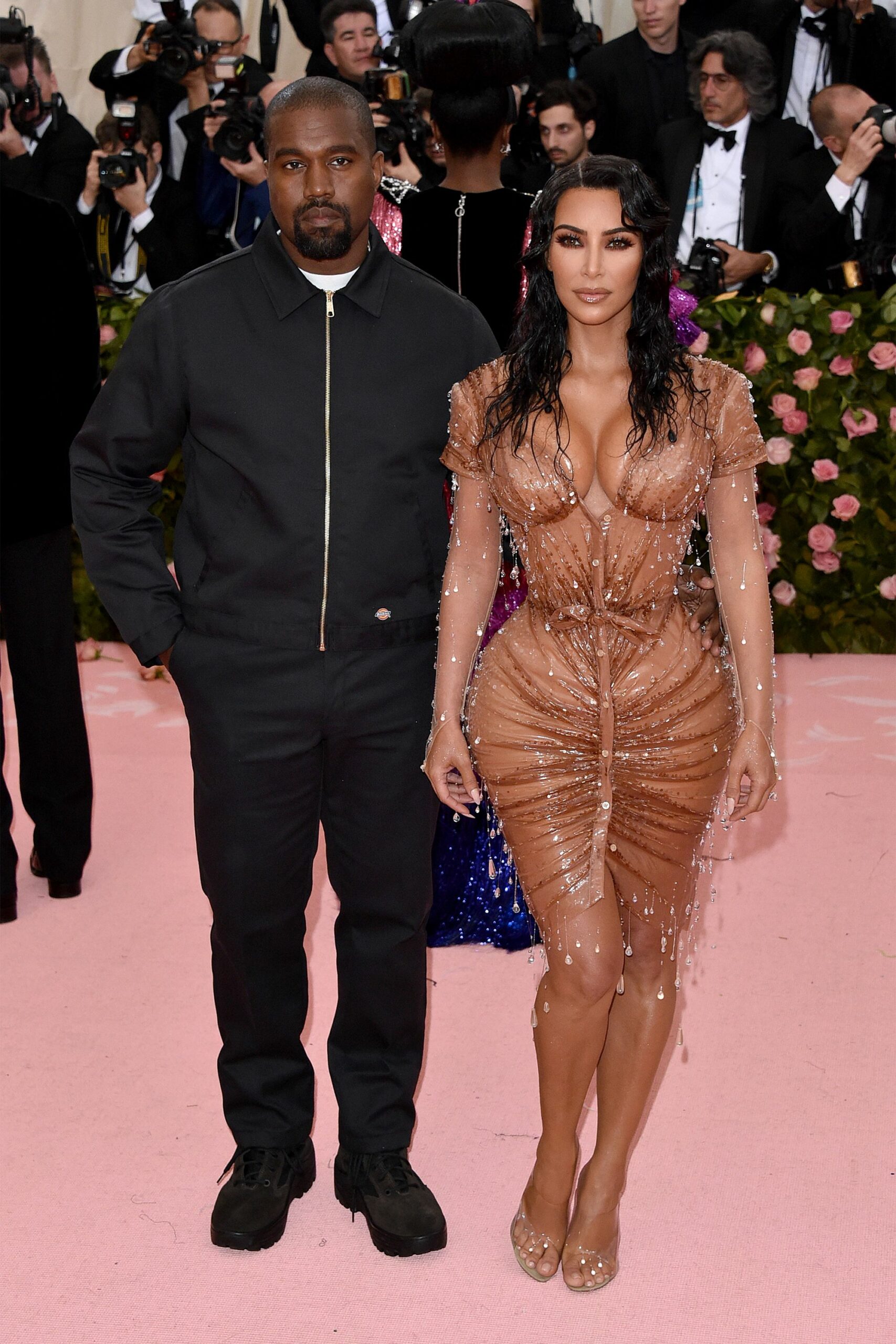 Kim Kardashian, surpriză din partea lui Kanye. Acesta i-a transformat baia într-o…pădure