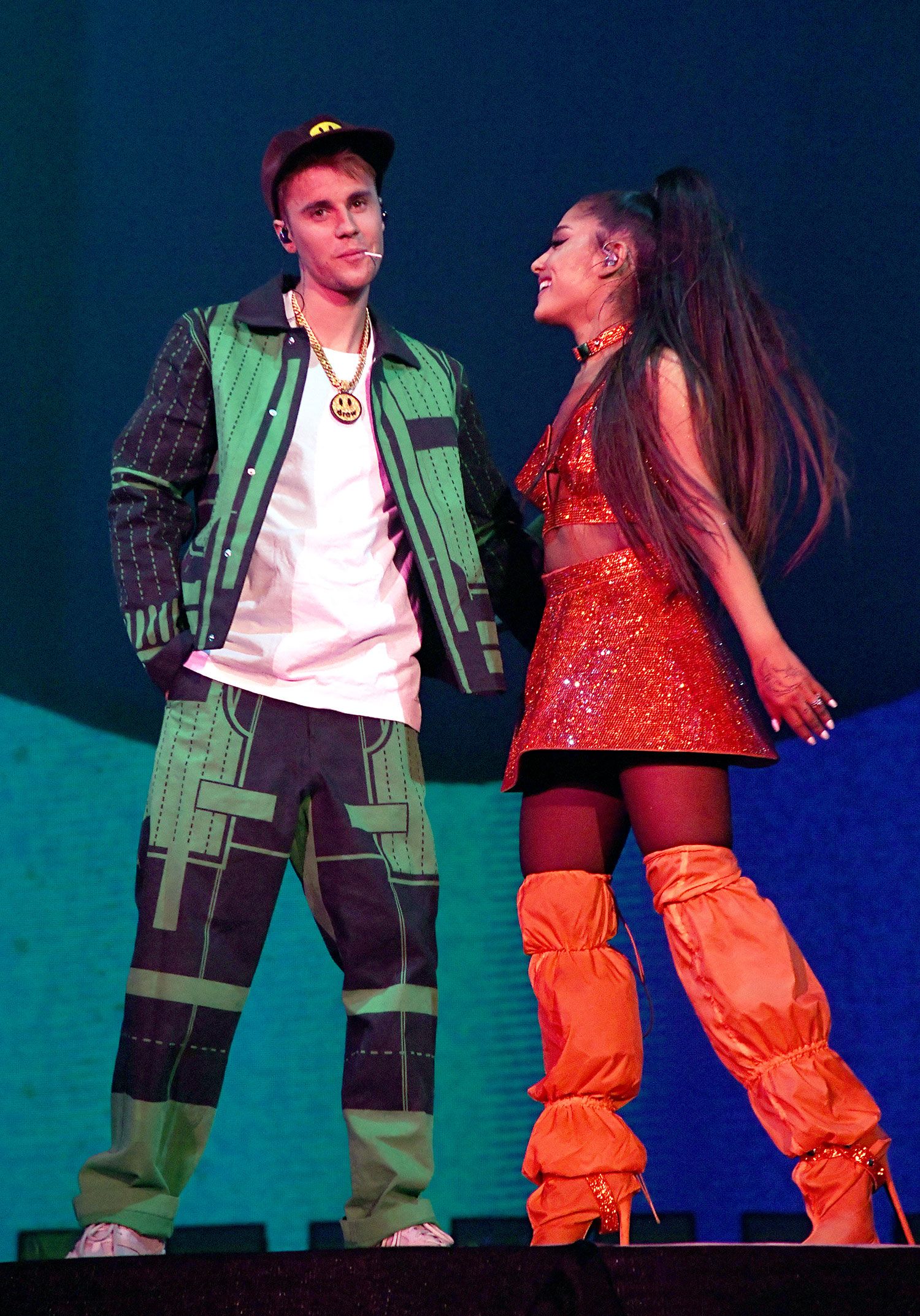 OMG | Justin Bieber și Ariana Grande au avut parte de cele mai cringe date-uri