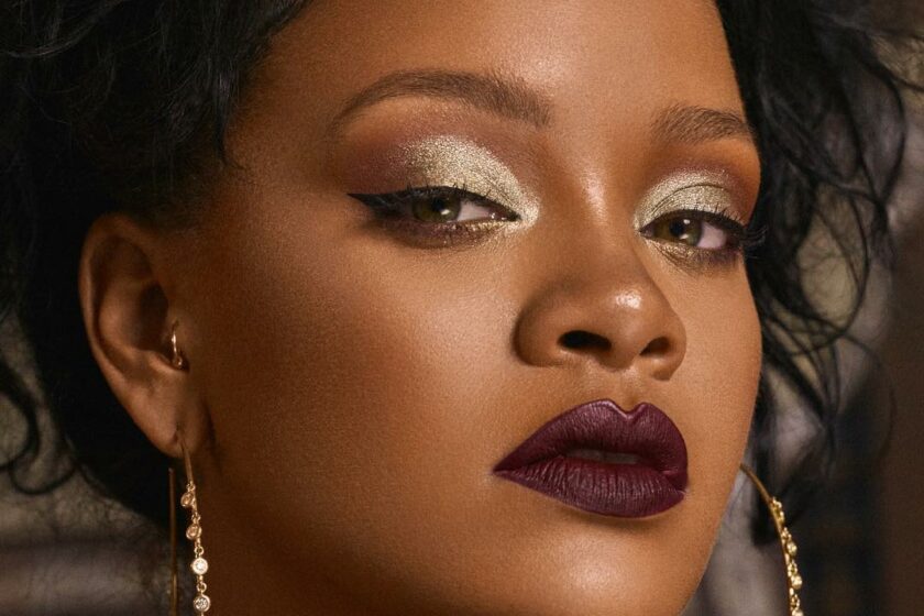 Rihanna își închiriază locuința fanilor. Care este prețul cerut de artistă?!