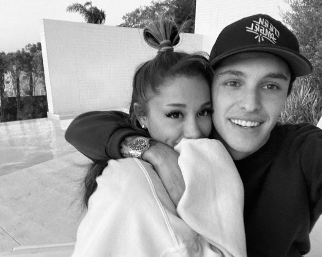 FOTO | Ariana Grande, prima vacanță alături de iubitul ei