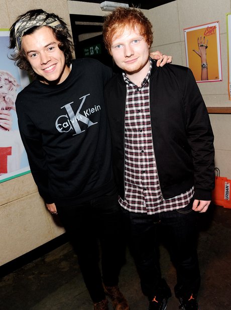 Șase momente în care Ed Sheeran și Harry Styles s-au comportat ca niște frați