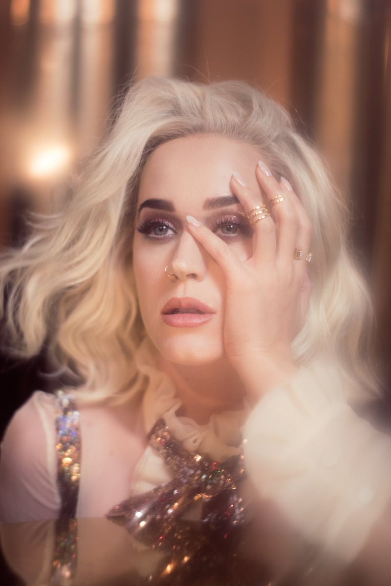 Katy Perry nu vrea să își crească fetița în America. Ce țară va alege artista?