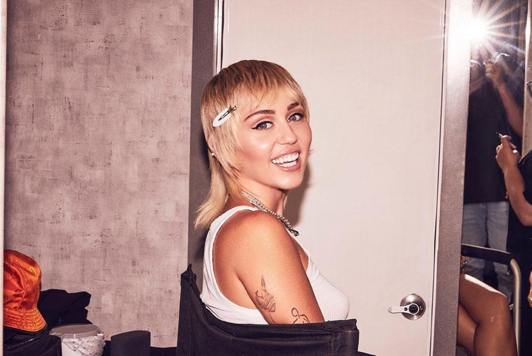 Omg | Miley Cyrus vrea să o readucă la viață pe Hannah Montana