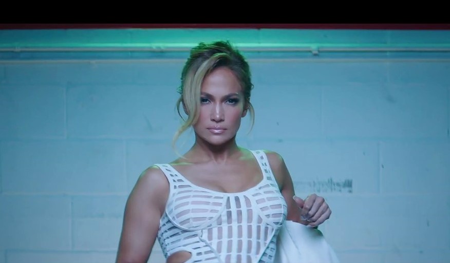 Jennifer Lopez știe ce se întâmplă pe TikTok? Connie are toate șansele să îi ia locul