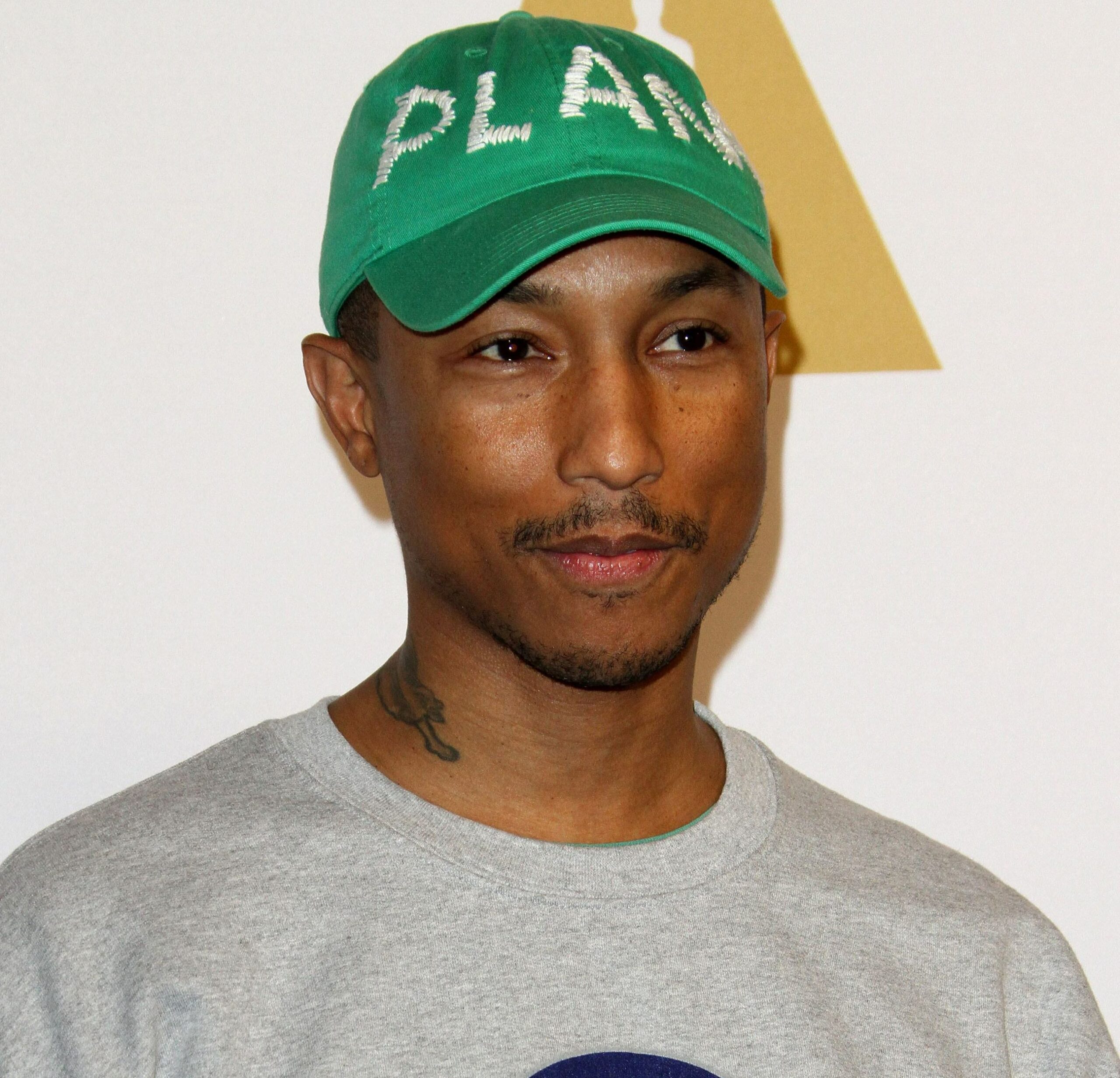 Happy că a reușit! Pharrell, debut în industria cosmeticelor. Ce pregătește artistul?