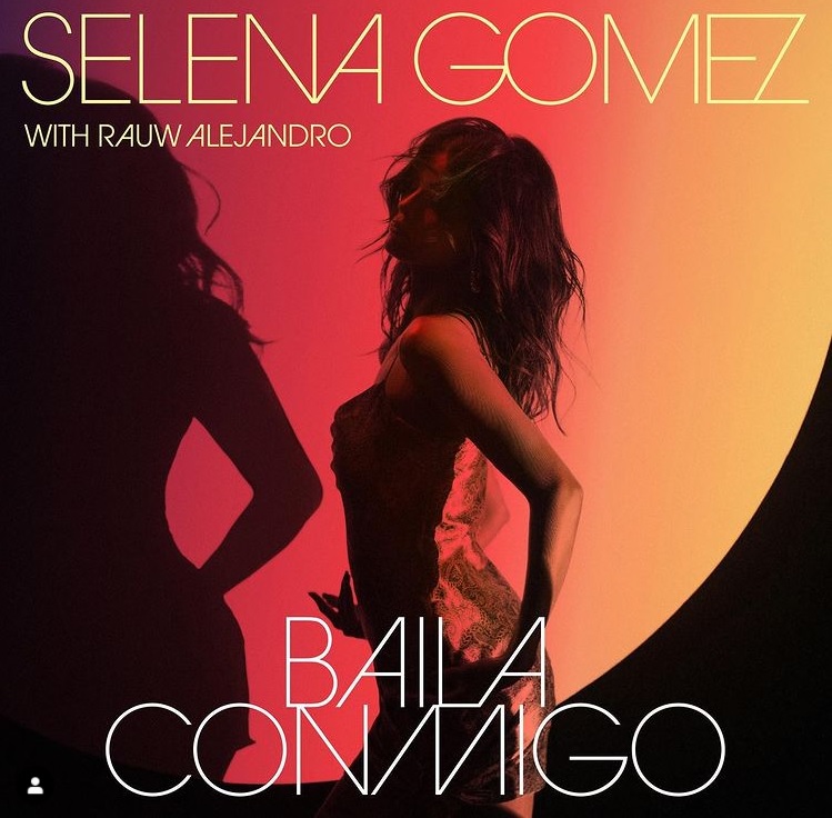 Selena Gomez a dat-o pe muzică latino. A colaborat cu un artist celebru și au lansat ”Baila Conmigo”. Sună bine?