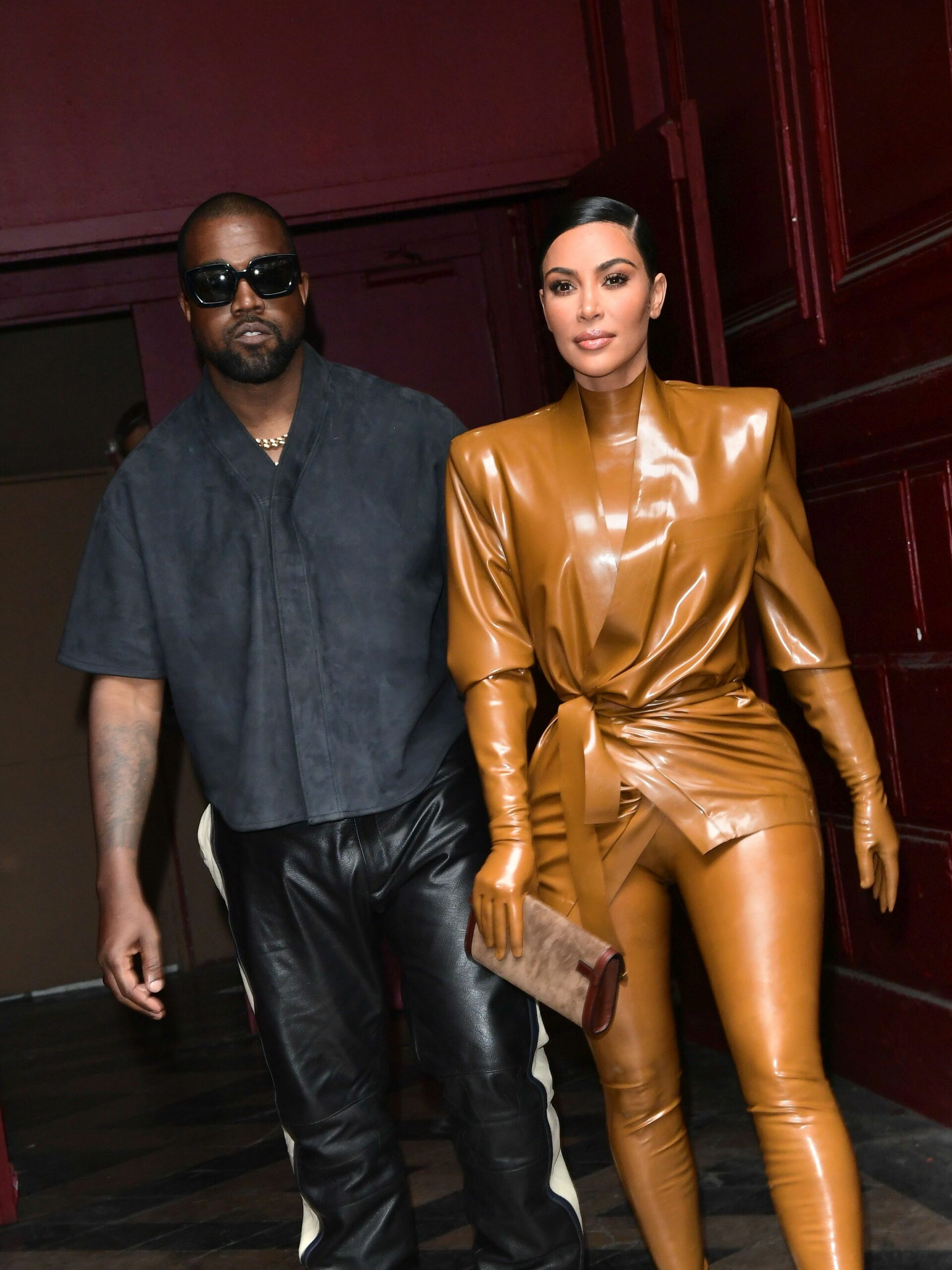 Meme this! Divorțul dintre Kim Kardashian și Kanye West, ținta glumelor în online. Merită un repost?