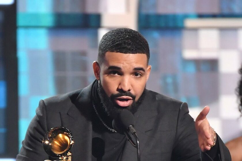 Open the champagne, papi! Drake scrie istorie în Billboard. Doar The Beatles au mai reușit asta!