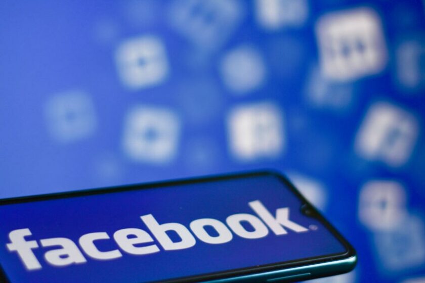 Facebook ar urma să își schimbe numele. Ce alte planuri mai are Mark Zuckerberg?