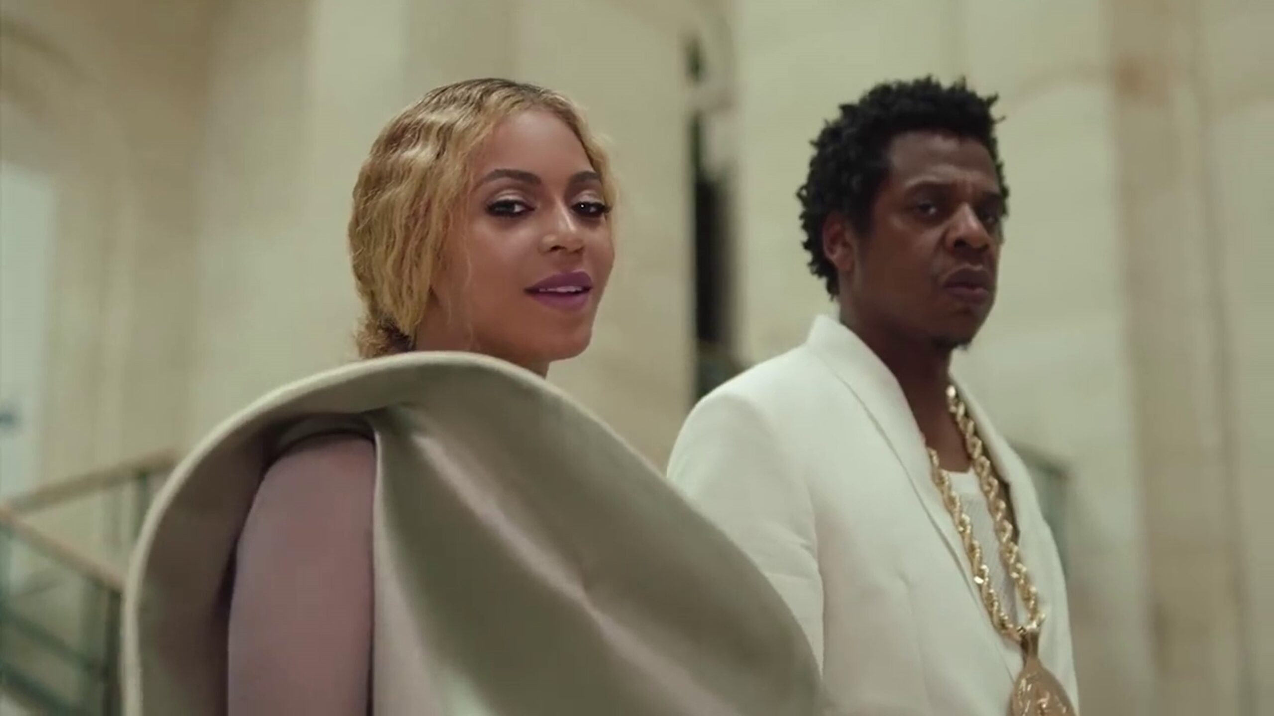 Ooops! Jay-Z a comparat-o pe Beyonce cu Michael Jackson, iar internetu’ i-a sărit imediat în cap