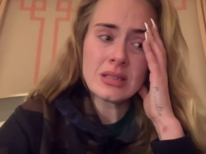 Adele, în lacrimi în fața fanilor. Anunțul care i-a luat prin suprindere pe toți. „Este imposibil… ”