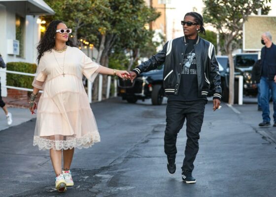 Rihanna și A$AP Rocky nu mai formează un cuplu. Rapperul a înșelat-o pe divă cu o româncă