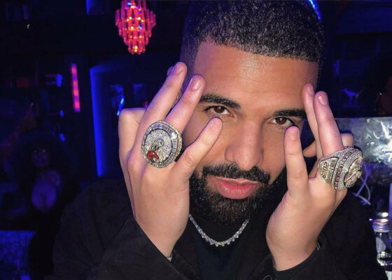Drake nu poate trece peste asta! Tatăl rapperului și-a tatuat chipul fiului său celebru încă din 2017
