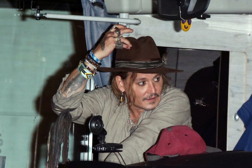 Apariția lui Johnny Depp de la Video Music Awards a împărțit fanii în două tabere