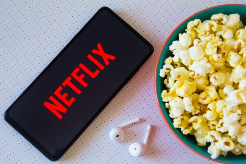 Trece-le pe listă! Așa arată topul celor mai vizionate producții de pe Netflix din luna octombrie