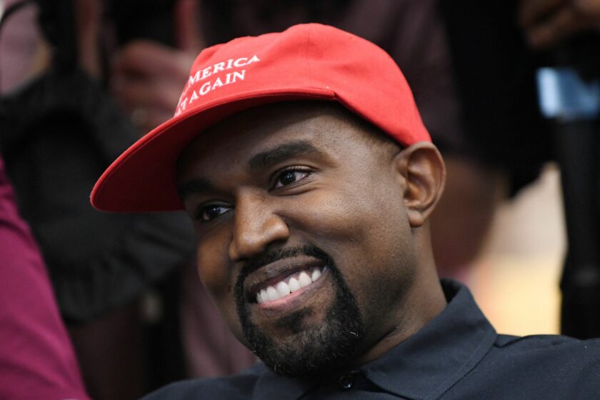 Kanye West a blocat apelurile avocaților săi, iar aceștia comunică prin intermediul ziarelor cu el