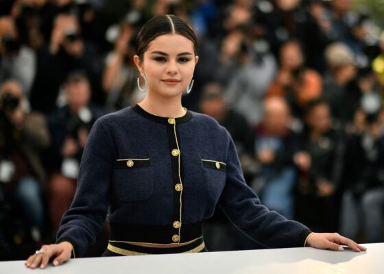 Selena Gomez , criticată din cauza kilogramelor în plus. Din ce cauză s-a îngrășat artista în ultima vreme